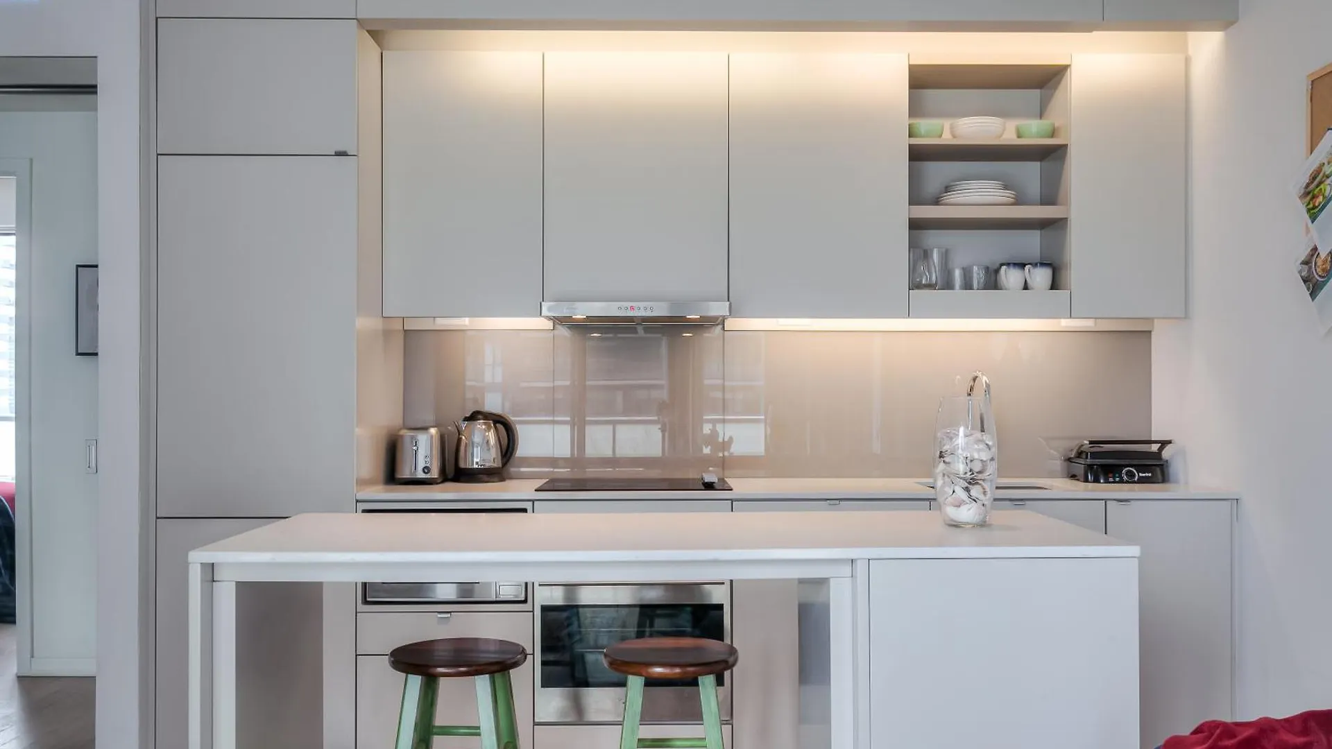 City 1 Bedroom Apartment With Views - 4 Sleeps Toronto 0*,