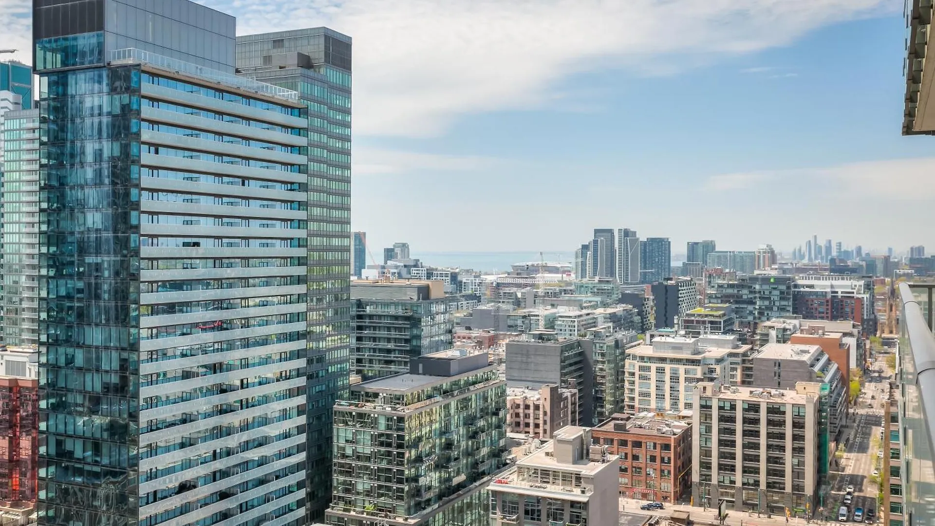 City 1 Bedroom Apartment With Views - 4 Sleeps Toronto 0*,